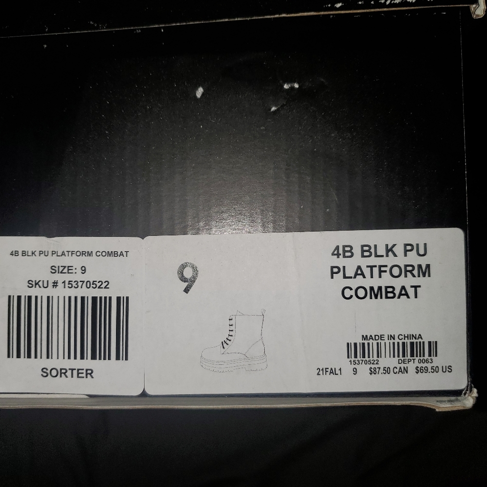 Torrid combat boots size 9.